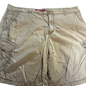 Unionbay Men's Khaki Cargo Shorts Size 40 Stretch Cotton Casual